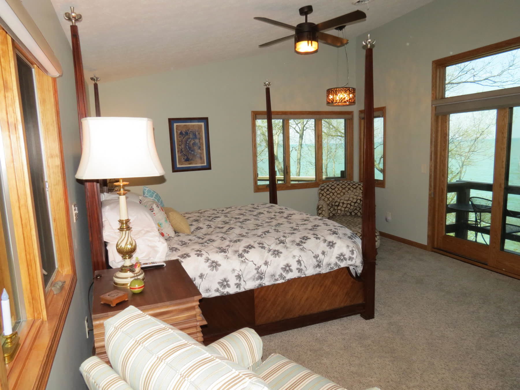 The Birding Room, with a king bed and doors onto the lake-facing deck